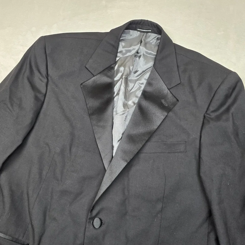 Stafford Tuxedo Suit Mens 42R 2 Piece Pants 36x28 Black‎ Wool Classic Fit